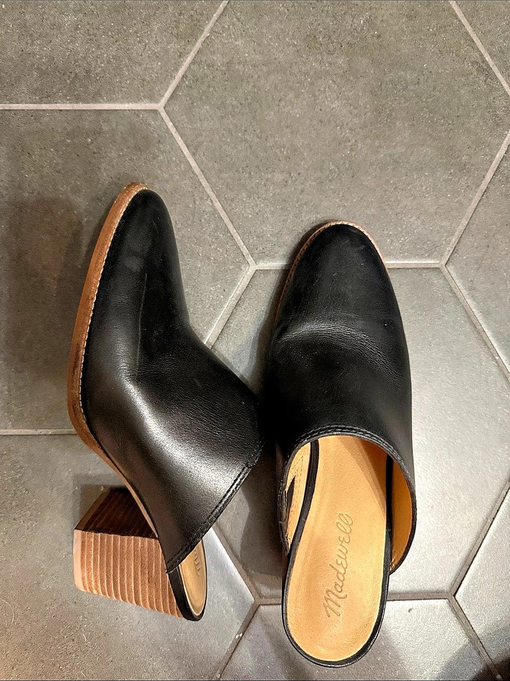 Madewell The Thea Mule in Black Leather Mules